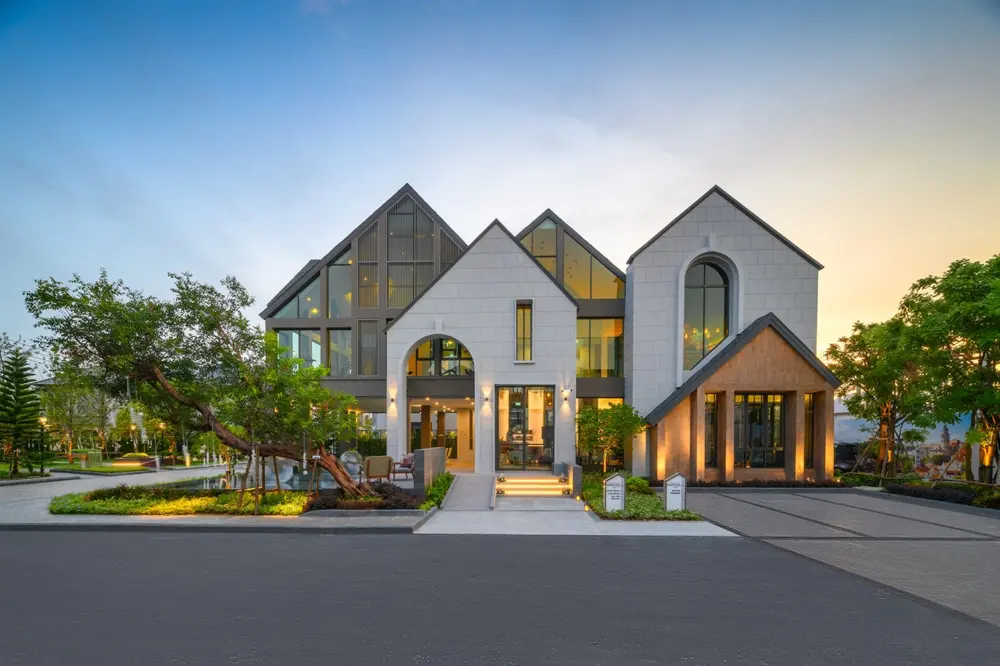 บางกอก บูเลอวาร์ด ซิกเนเจอร์ ประชาชื่น