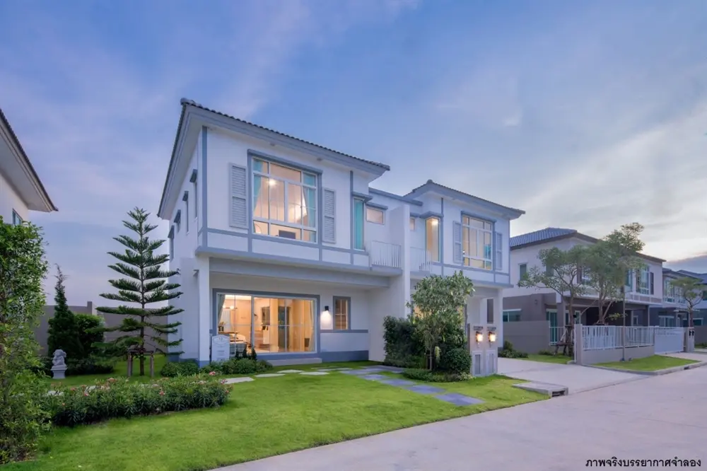 คิว ดิสทริค บางนา-กิ่งแก้ว