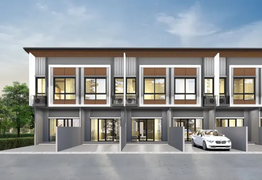 บียอนด์ ทาวน์ ลาดหลุมแก้ว