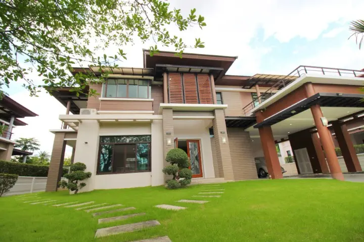 มั่นคง พาวิลเลี่ยน บางบอน 3