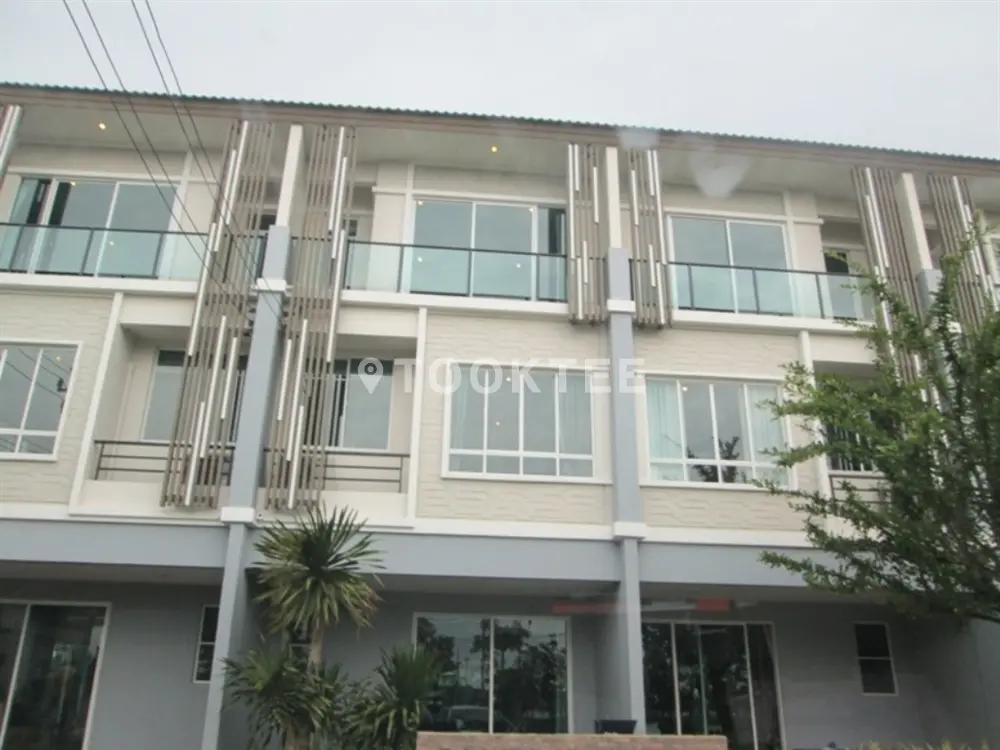 เดอะ แพลนท์ ซิตี้ แจ้งวัฒนะ