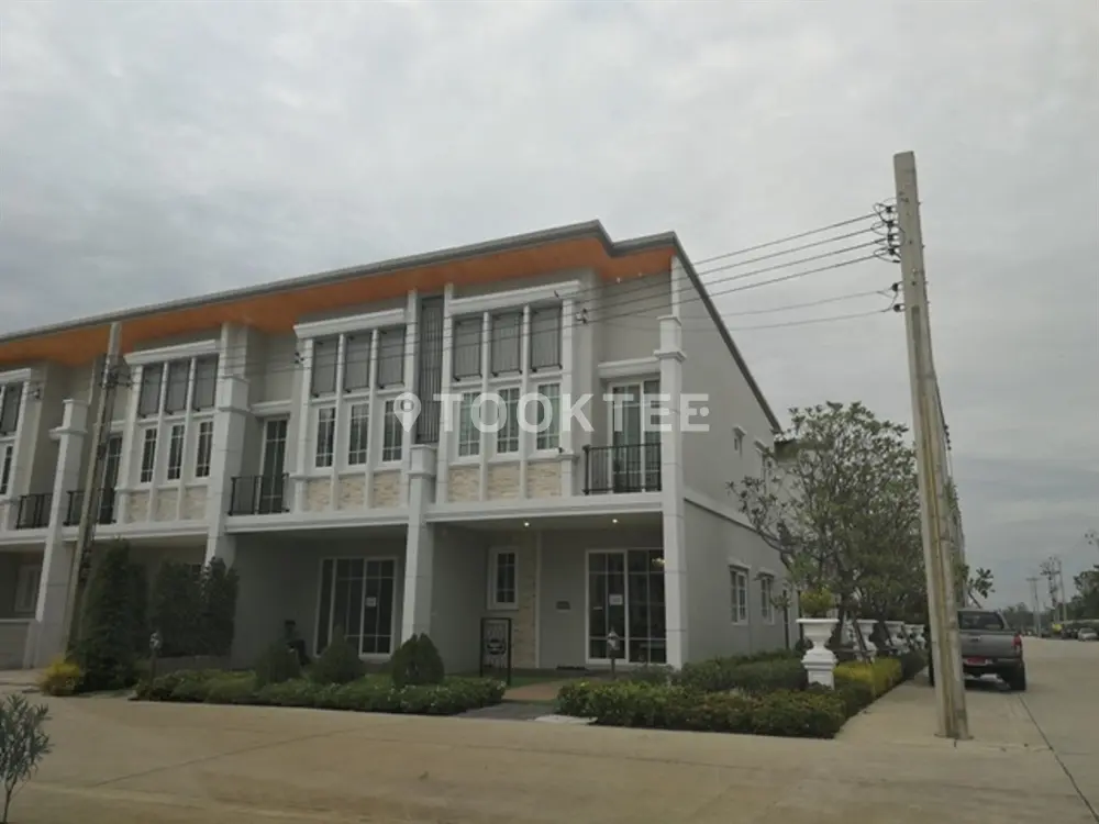 โกลเด้น ทาวน์ พหลโยธิน-สะพานใหม่