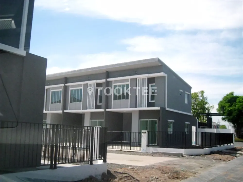 พฤกษาวิลล์ รามคำแหง-ร่มเกล้า (มิสทีน)