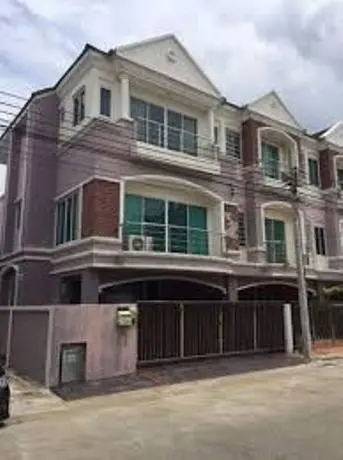 ซื่อตรง แกรนด์โฮม (เกษตร-รัชโยธิน)