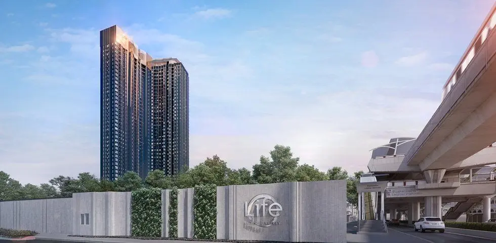 ไลฟ์ ลาดพร้าว วัลเล่ย์