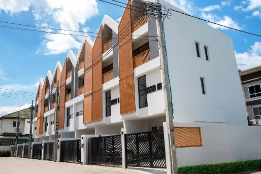 เดอะ ล็อฟท์ บาย ไอ-เซน นาคนิวาศ 48