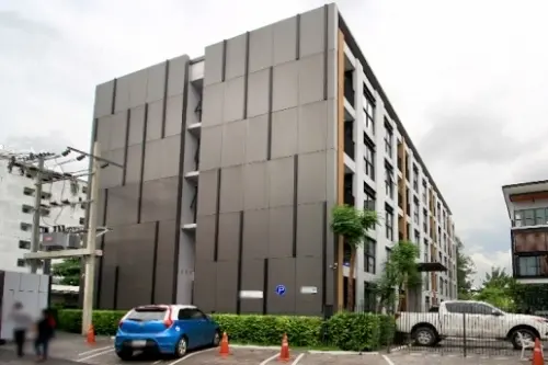 โคลเวอร์ ลาดพร้าว 83