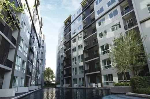 เอ สเปซ เพล