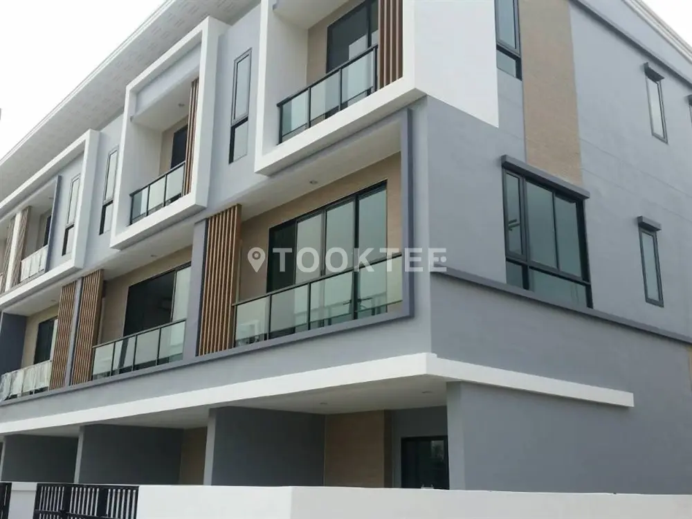 บ้านชญาดา @ เวิร์ค บางนา กม.5.5-ศรีนครินทร์