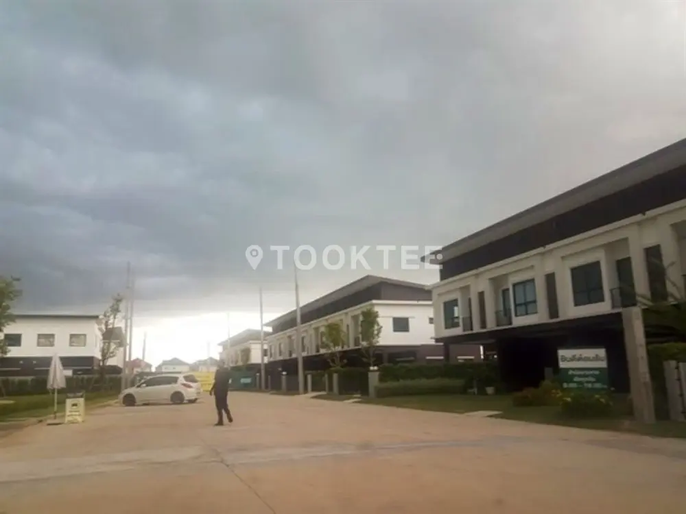 ธัญดา พลัส วงแหวนฯ-เทพารักษ์