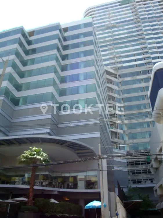 เอท ทองหล่อ เรสซิเด้นเซส