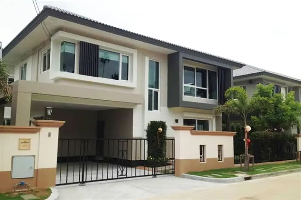 คาซ่า แกรนด์ ตากสิน-พระราม 2