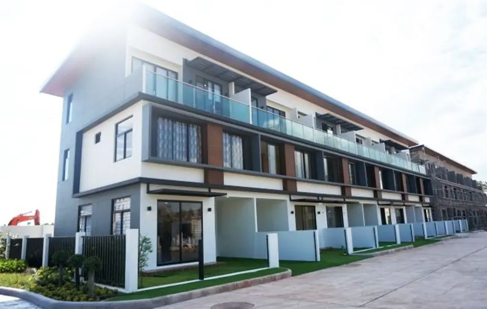 เอ็ม ไนน์ อเวนิว พระราม 2-ท่าข้าม