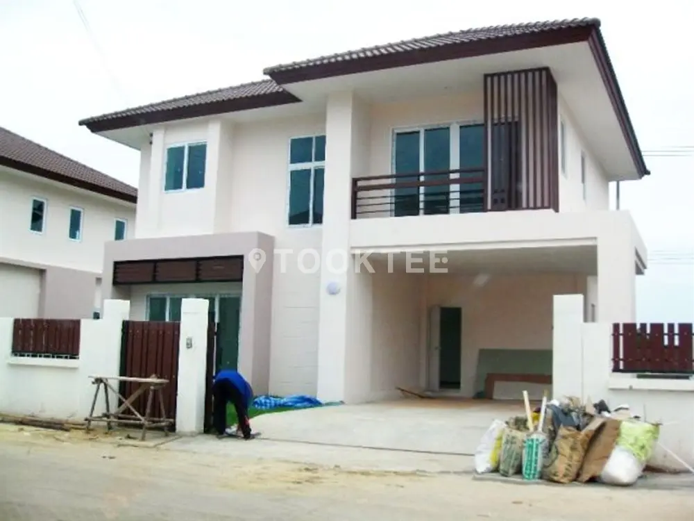 สาริน ธารา