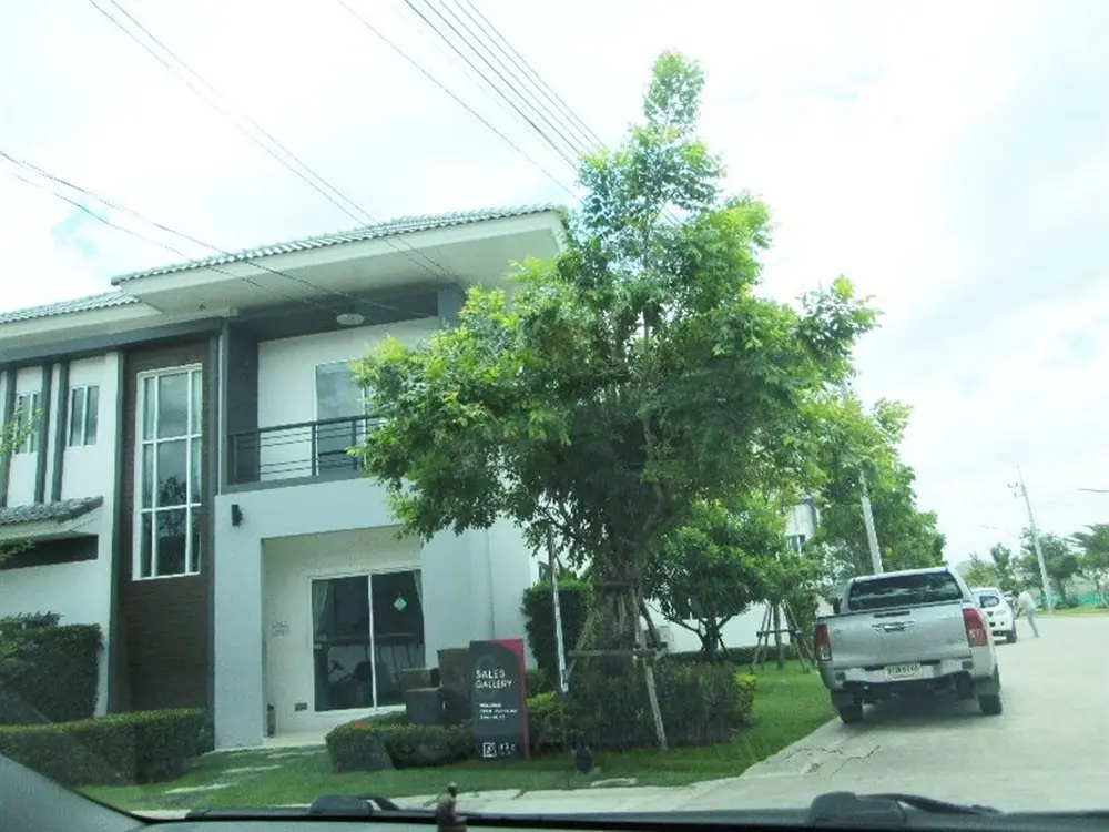 แลนซีโอ คริป เพชรเกษม 81