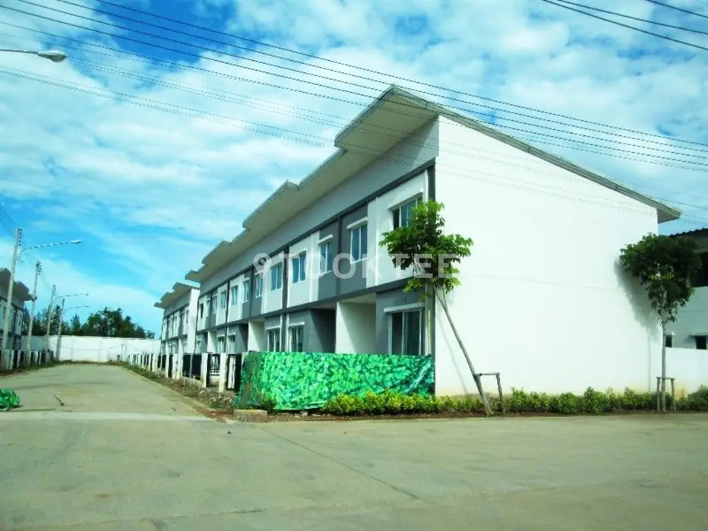 ไลโอ บลิสซ์ เศรษฐกิจ-พุทธสาคร