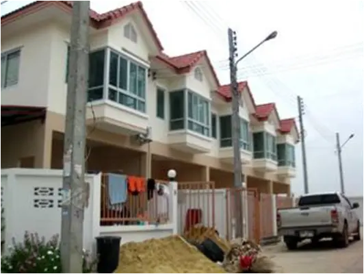 ปริญญาฉัตร 2 (เพชรเกษม-พุทธมณฑลสาย 4)