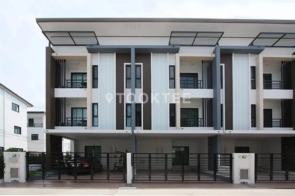 เดอะเบสท์ ทาวน์โฮม เพชรเกษม 110 แยก 1