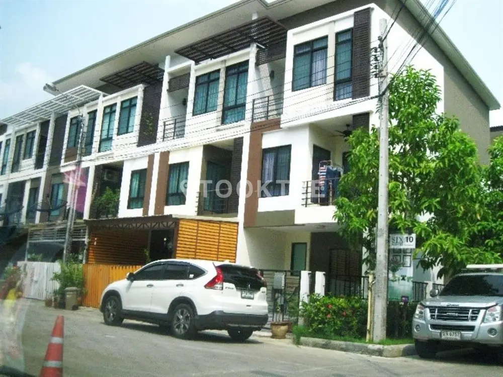 ซิกเนเจอร์ เอกชัย-บางบอน