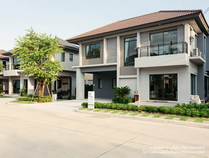 เวนิว พระราม 5