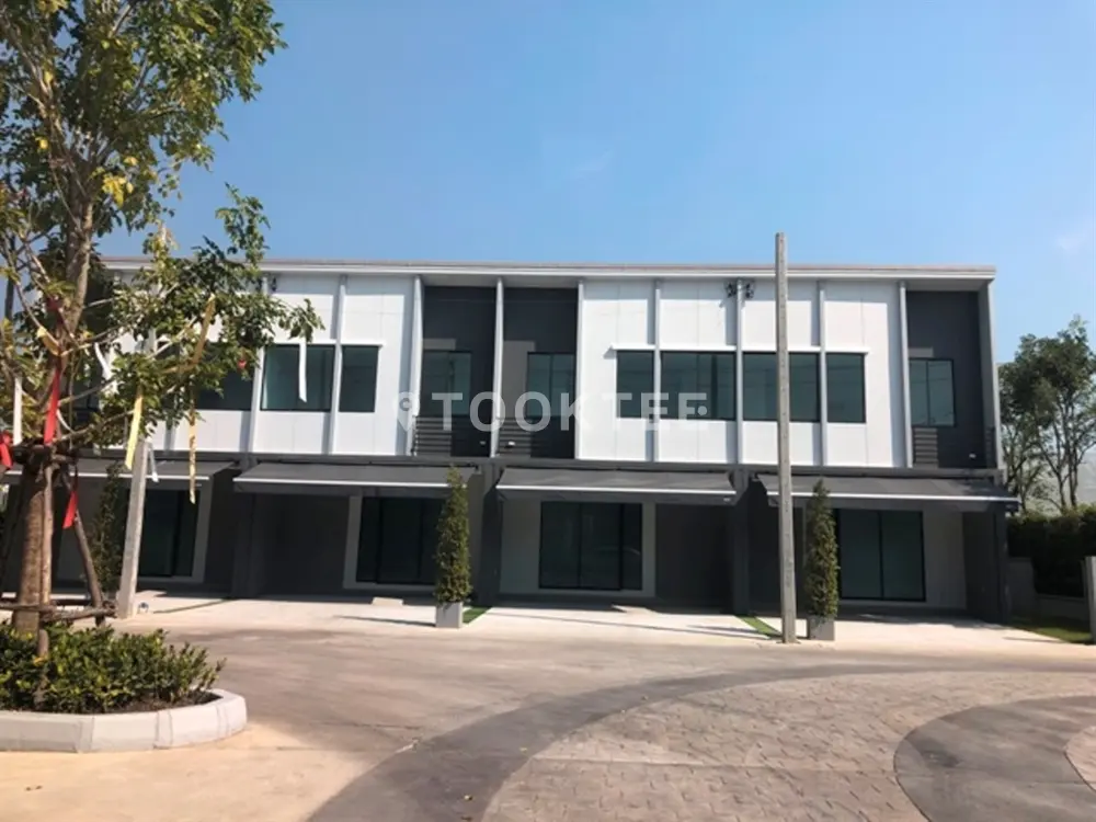 พลีโน่ ราชพฤกษ์-รัตนาธิเบศร์