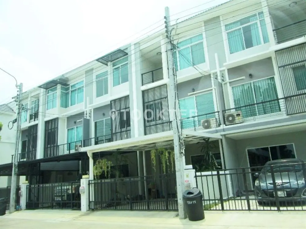 เดอะ เมทโทร รัตนาธิเบศร์