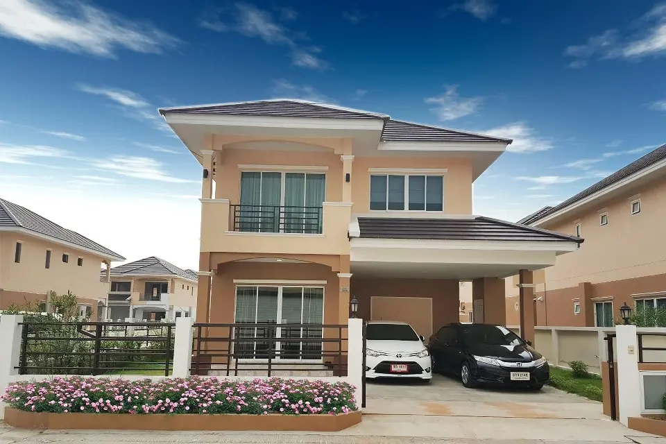 บ้านรุ่งกานต์ 4