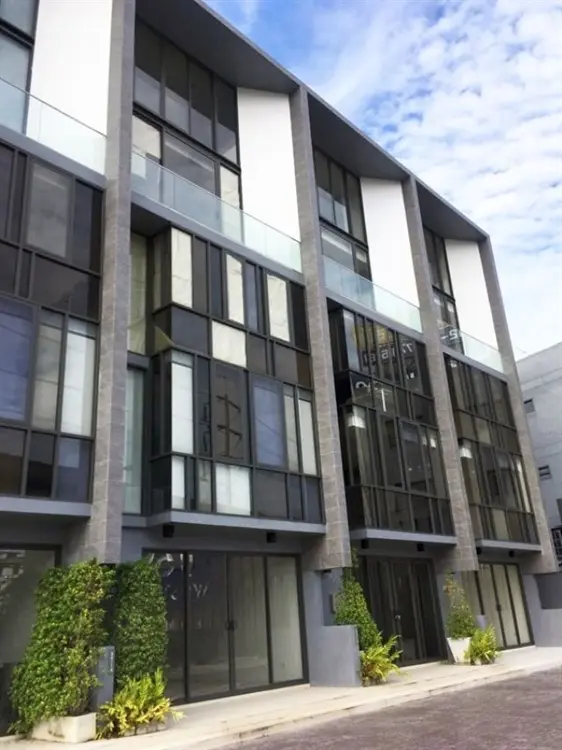 ที 59 เวสต์เกต