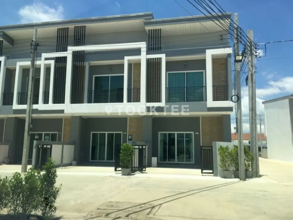 วอร่า ทาวน์ รัตนาธิเบศร์-กาญจนาภิเษก