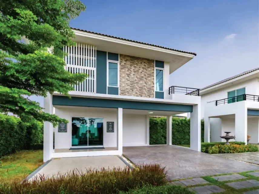 ภัทรีดา อเวนิว