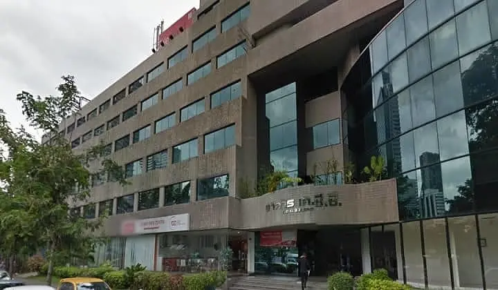 เคซีซี,อาคาร