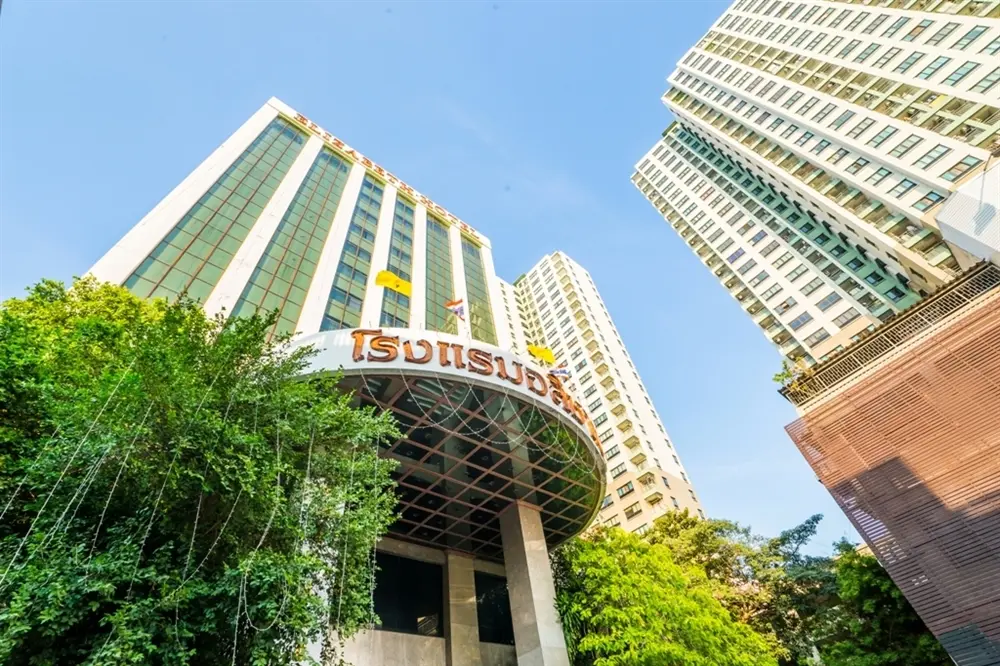 อลิซาเบธ, โรงแรม