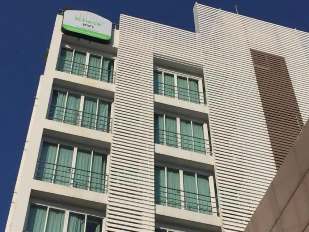 ไอเช็ค อินน์ เมย์แฟร์ ประตูน้ำ