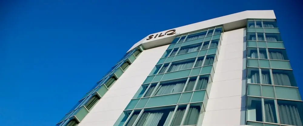 ซิลค์,โรงแรม