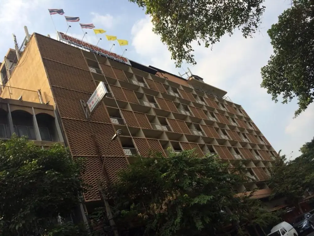 เดอะ กรุงเกษม ศรีกรุง, โรงแรม