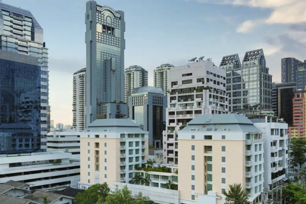 แอทอิสศาลาแดงบายแอทัส,โรงแรม