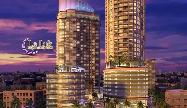 เลอ ลักซ์ คอนโดมิเนียม