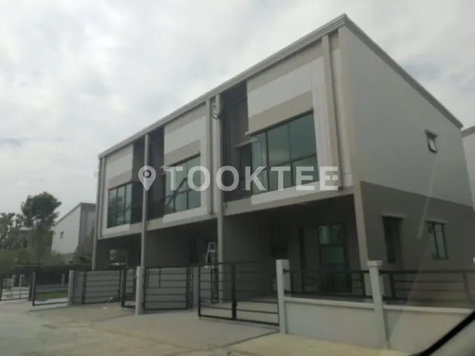 แกรนด์ พลีโน่ ราชพฤกษ์