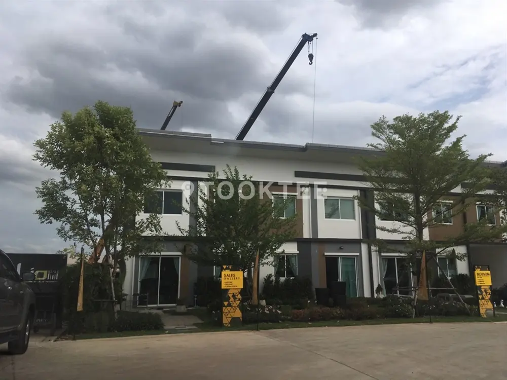 ไลโอ บลิสซ์ รังสิต-คลอง 4